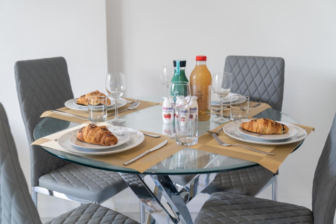 ברמינגהאם Maevela Apartments - Ultra Lavish Luxury 2 Bed Apartment City Centre - With Balcony - Free Secure Parking - Ps4 & Smart Tv'S מראה חיצוני תמונה